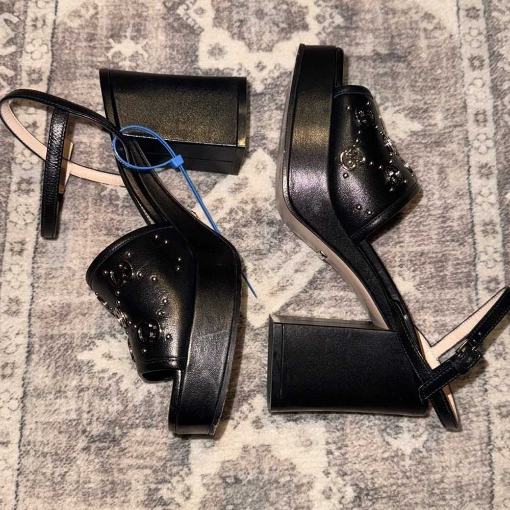 Gucci Black Studded Heels leather size 6 Authentic Janaya GG logo - Picture 5 of 12